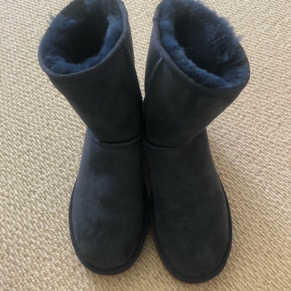 Ugg Classic Short II Boot